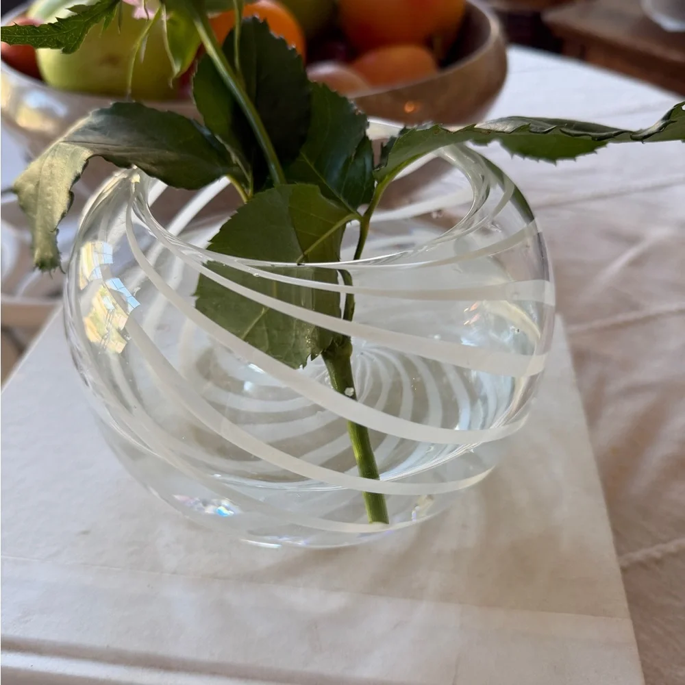 Elegant Hand blown murano style Glass Vase with White Swirl Design